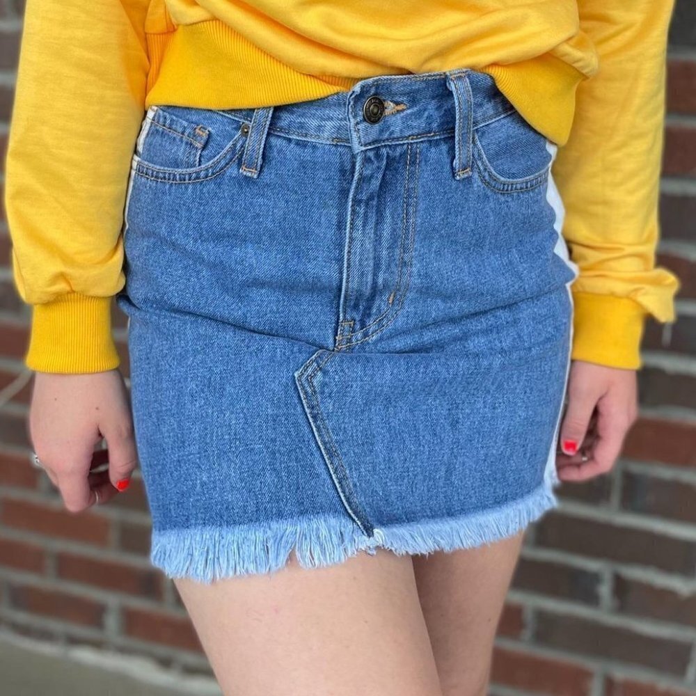 Just Black XS Denim Mini Skirt high rise Raw hem Coastal Cowgirl Western‎